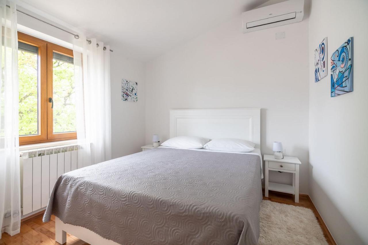 Apartments Norma Фунтана Екстер'єр фото